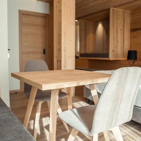 Vivi Suites & Spa - Boutique Guest House Molveno Bed & Breakfast